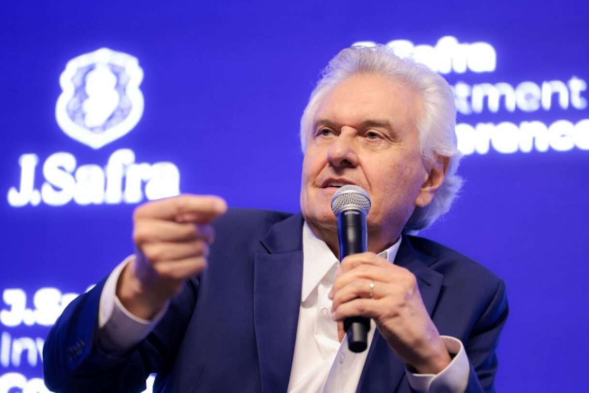 Caiado destaca equilíbrio fiscal, inovação e segurança durante painel de governadores em SP