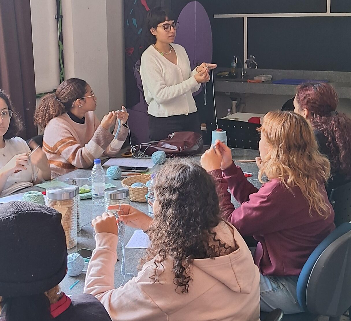 Escola de Artes Visuais abre inscrições para oficinas de arte têxtil