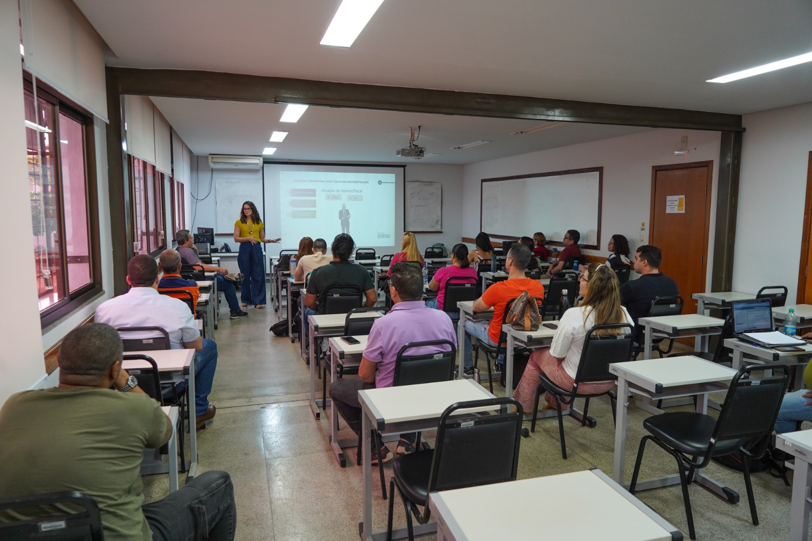 Escola de Governo abre inscrição para instrutores