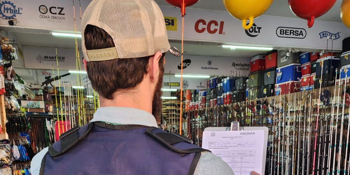 Procon encontra variação de mais de 240% em preços de produtos de camping e pesca