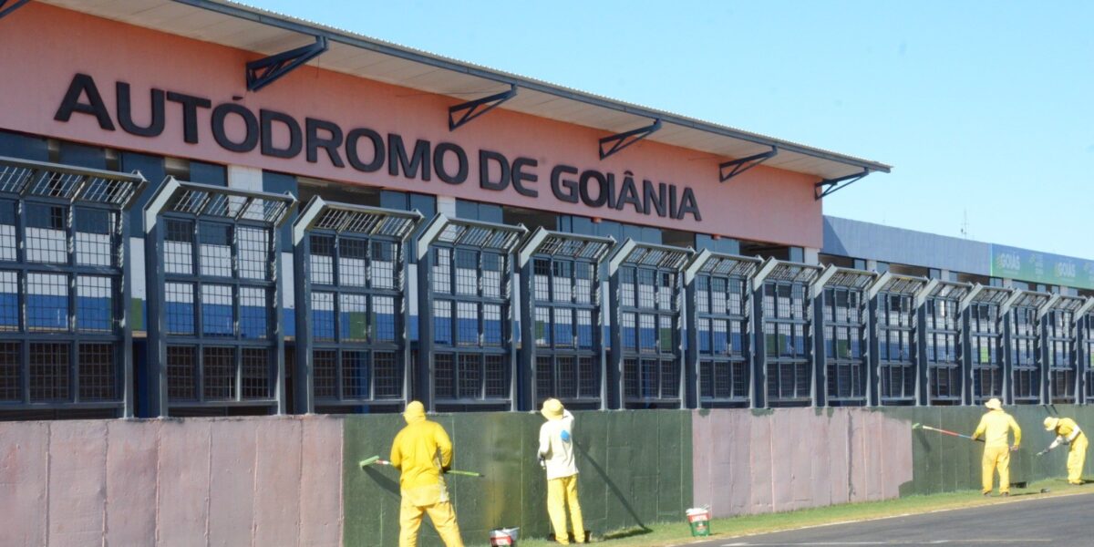 Reeducandos auxiliam na revitalização de espaços públicos em Goiás