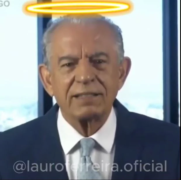 Santo Íris, Cleitim e Caiado cantam Barquinha de Ouro