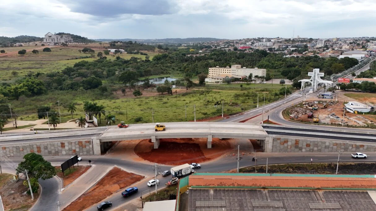 Viaduto Portal da Fé ficará pronto para Festa do Divino Pai Eterno