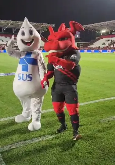 Vila Nova e Goiás recebem visita do Zé Gotinha